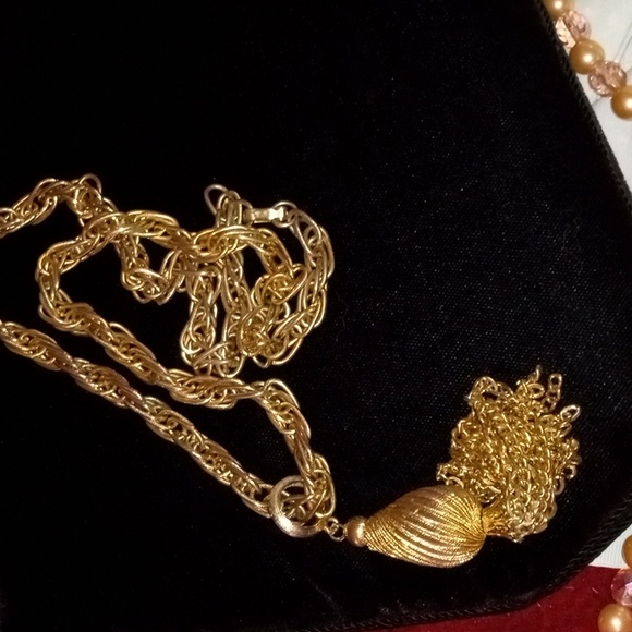 Jewlery - Picture 7 of 11